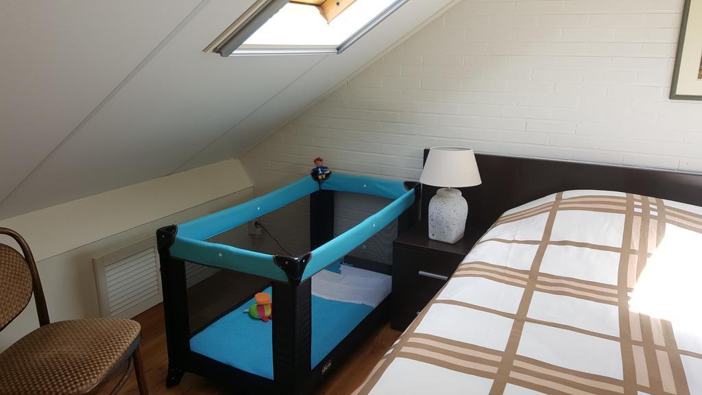 Vakantiehuis "Aan De Zandweg" Roderesch Exteriér fotografie