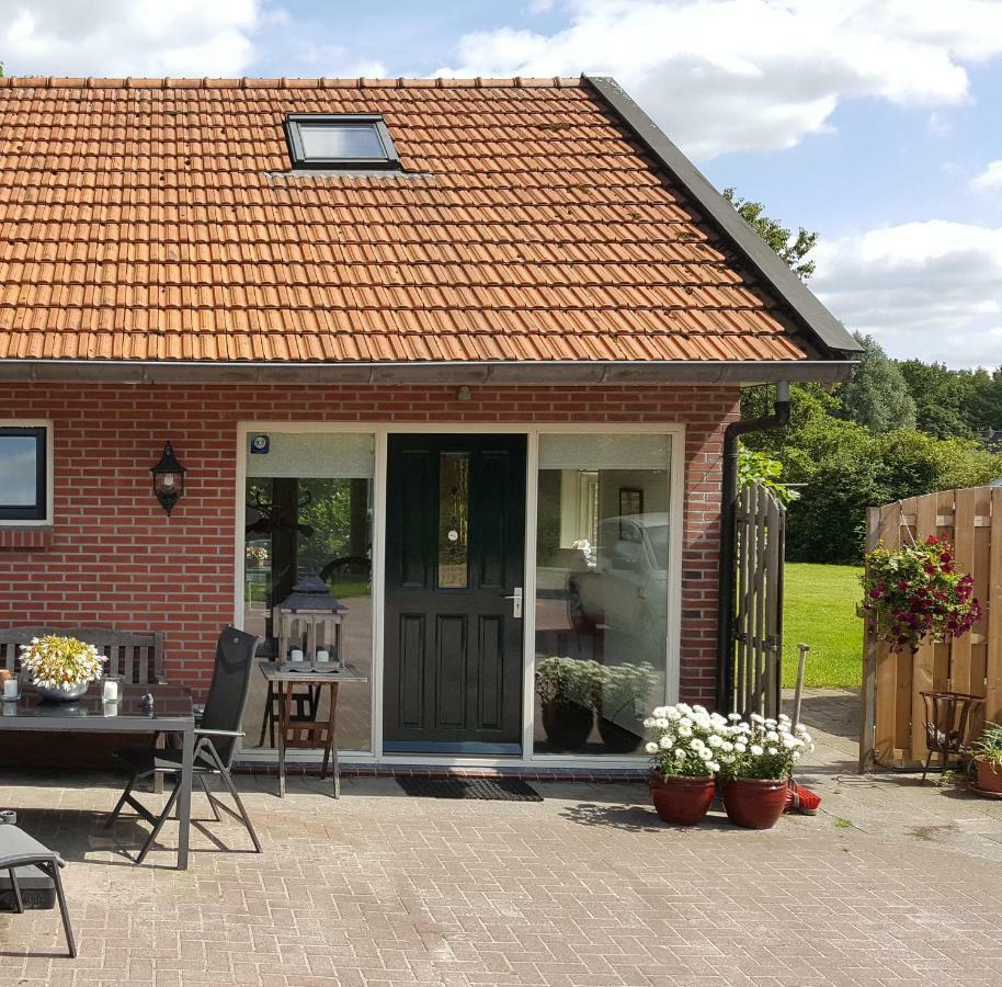 Vakantiehuis "Aan De Zandweg" Roderesch Exteriér fotografie
